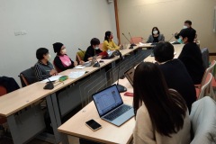 FAC409C5-4D11-4FFA-A089-E8678F914D5C