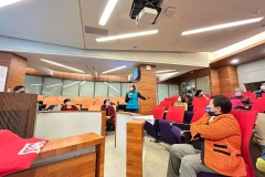 789CA10C-A821-4445-81F0-46CEC5E63908